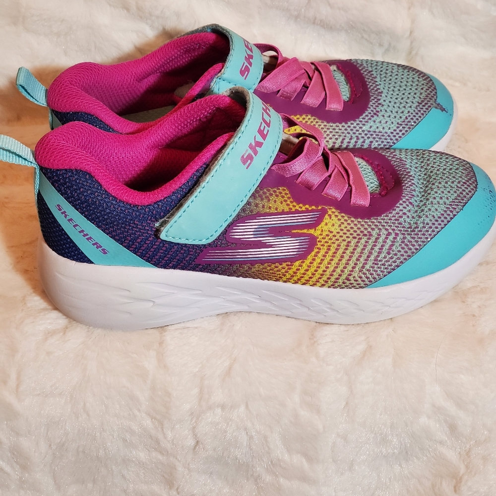 Girls Sketchers